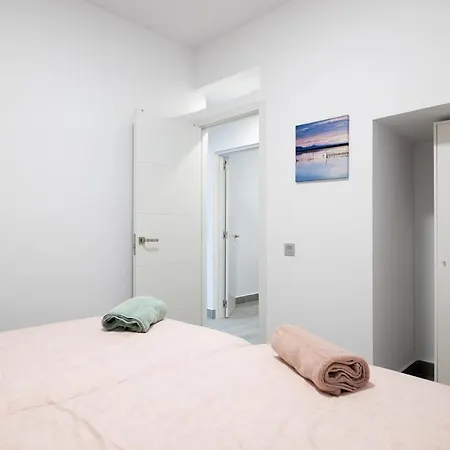 Apartment La Puntilla Colors